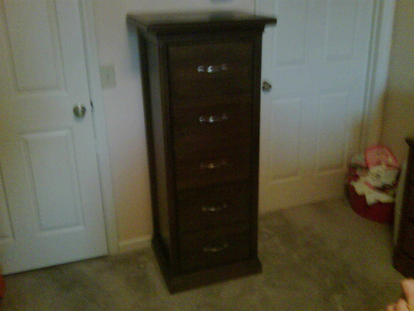 Dresser